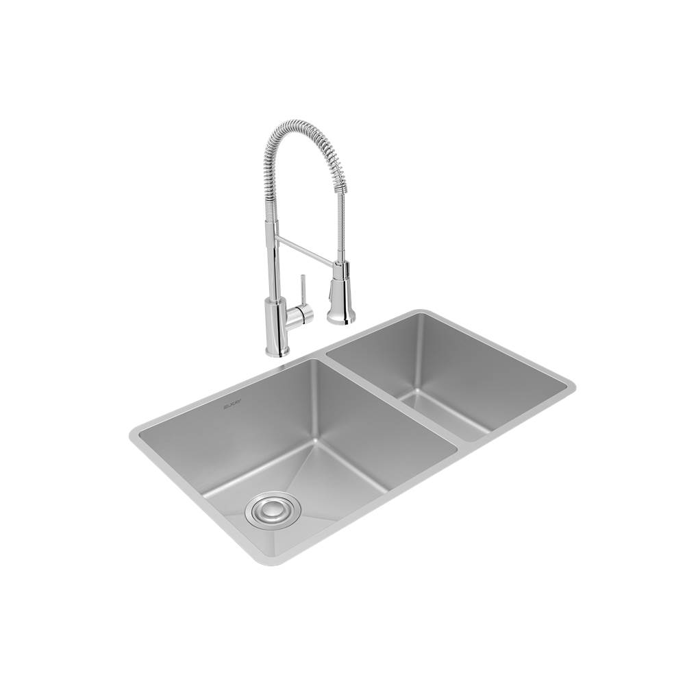 Elkay Crosstown 18 Gauge Stainless Steel 31-1/2'' x 18-1/2'' x 9'', 60/40 Double Bowl Undermount Sink and Faucet Kit with Drain
